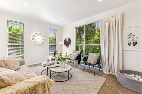 Photo of property in 11a Church Street, Northcote Point, Auckland, 0627