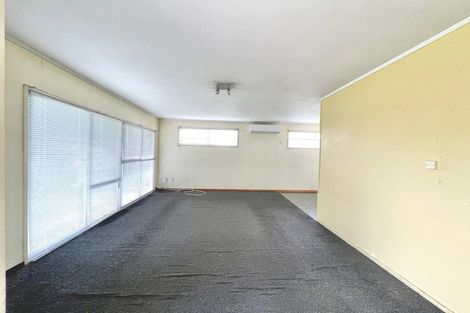 Photo of property in 3 Harwell Place, Mangere, Auckland, 2022