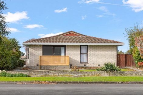 Photo of property in 2 Castile Place, Belfast, Christchurch, 8051
