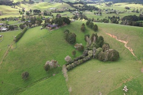 Photo of property in 18 Pataua Road North, Whareora, Whangarei, 0175