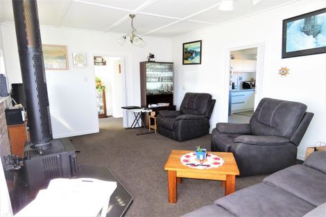 Photo of property in 8 Derby Street, Westport, 7825