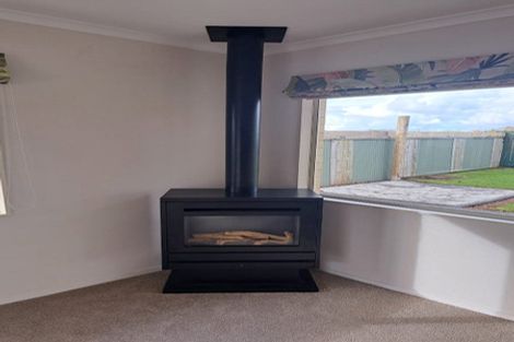 Photo of property in 9 Towai Street, Inglewood, 4330