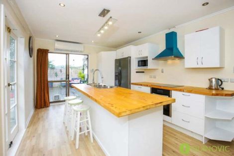 Photo of property in 56 Savoy Road, Glen Eden, Auckland, 0602