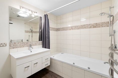 Photo of property in 61c Earls Road, Saint Clair, Dunedin, 9012