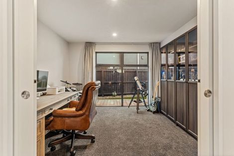 Photo of property in 27 Eminence Drive, Northwood, Christchurch, 8051