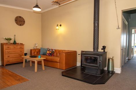 Photo of property in 157 Peel Street, Westport, 7825