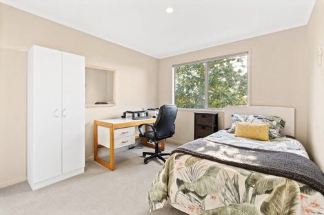 Photo of property in 4b Voyager Drive, Gulf Harbour, Whangaparaoa, 0930