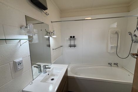 Photo of property in 17/458 Hagley Avenue, Christchurch Central, Christchurch, 8011