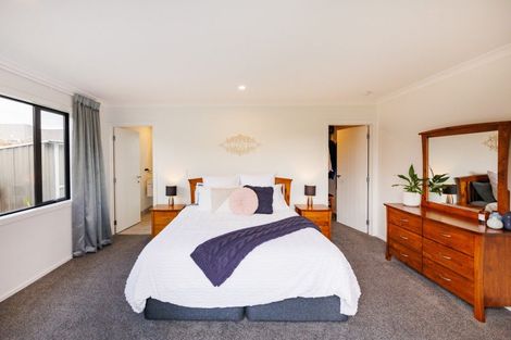 Photo of property in 8 Cherry Place, Feilding, 4702