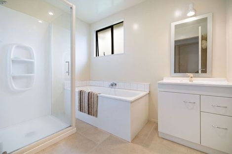 Photo of property in 27 Oxford Street, Kingston, Athol, 9793