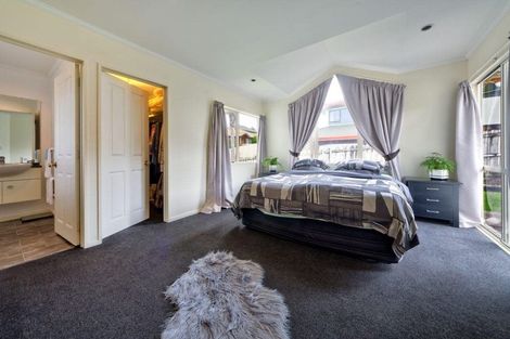 Photo of property in 157c Colwill Road, Massey, Auckland, 0614