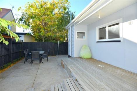 Photo of property in 51 Gresford Street, Edgeware, Christchurch, 8013