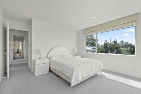 Photo of property in 17 Bevyn Street, Castor Bay, Auckland, 0620