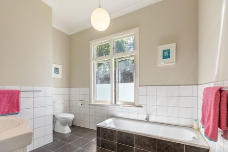 Photo of property in 13 Owen Street, Tikokino, Waipawa, 4273