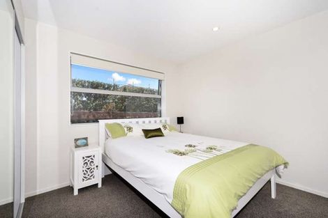 Photo of property in 12 Bellamont Street, Kumeu, 0810
