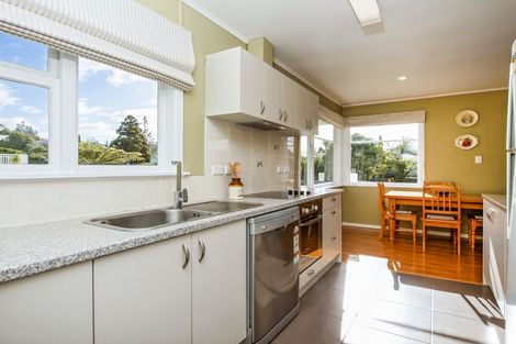 Photo of property in 33 Cutler Street, New Lynn, Auckland, 0600