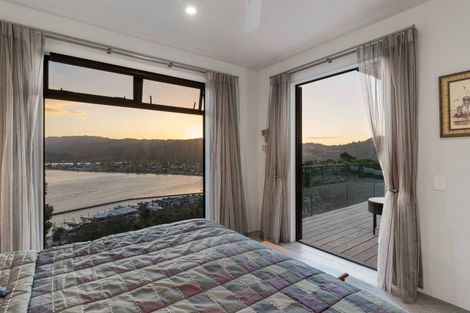 Photo of property in 8 Wiremu Road, Tairua, 3508