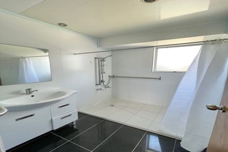 Photo of property in 3 Harwell Place, Mangere, Auckland, 2022