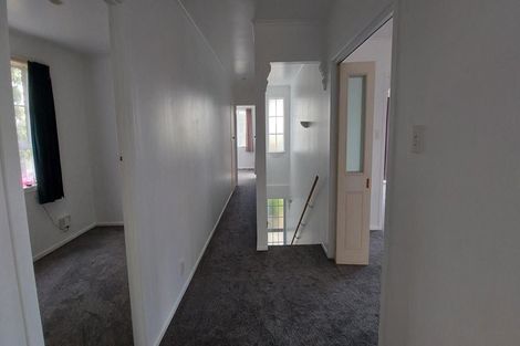 Photo of property in 129 Mcleod Road, Te Atatu South, Auckland, 0610