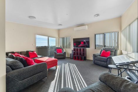 Photo of property in 31 Crownhill Street, Spotswood, New Plymouth, 4310