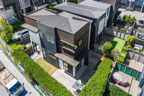 Photo of property in 35 Carder Court, Hobsonville, Auckland, 0618
