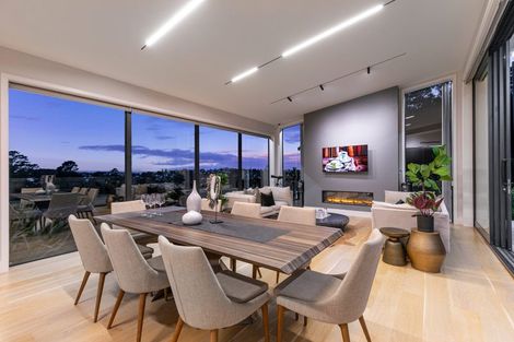 Photo of property in 351 Upper Harbour Drive, Greenhithe, Auckland, 0632