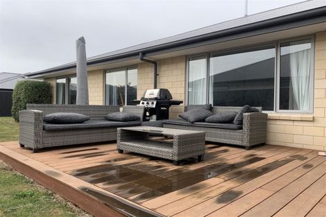 Photo of property in 14 Park Lane, Rolleston, 7614