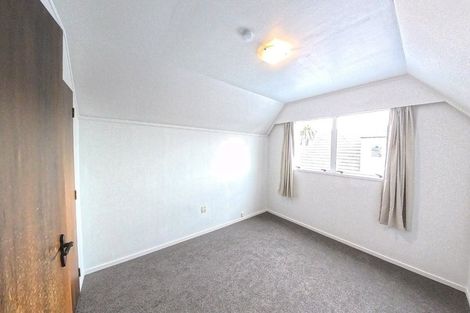Photo of property in 11 Anaru Place, Awapuni, Palmerston North, 4412