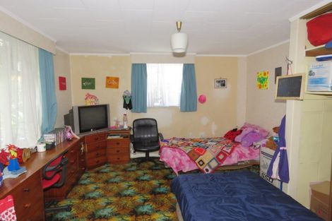 Photo of property in 2 Mclaughlins Lane, Westport, 7825