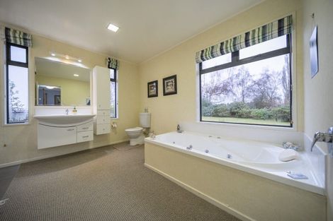 Photo of property in 1127 Te Anau Mossburn Highway, Hillside, Te Anau, 9672