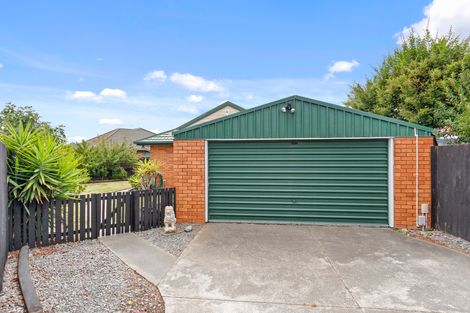Photo of property in 2/15a Oakhampton Street, Hornby, Christchurch, 8042