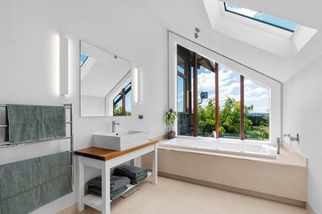 Photo of property in 246 Tiffin Road, Parkvale, Carterton, 5792