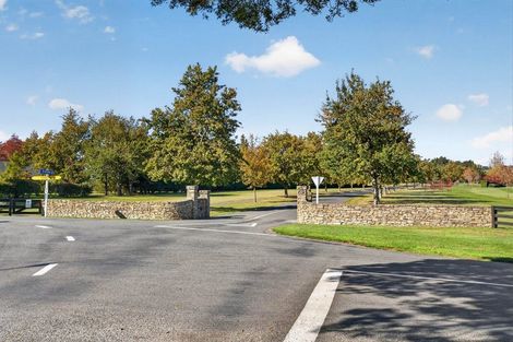 Photo of property in 5 Eagle Place, Martinborough, 5711