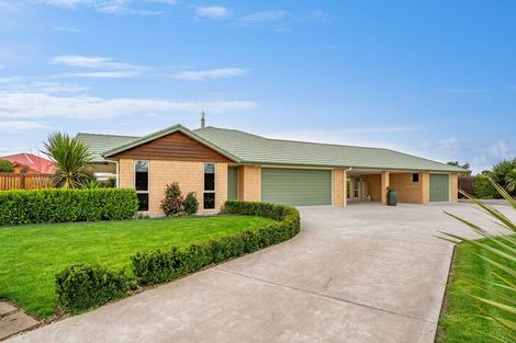 Photo of property in 24 Mill Grove, Clareville, Carterton, 5713