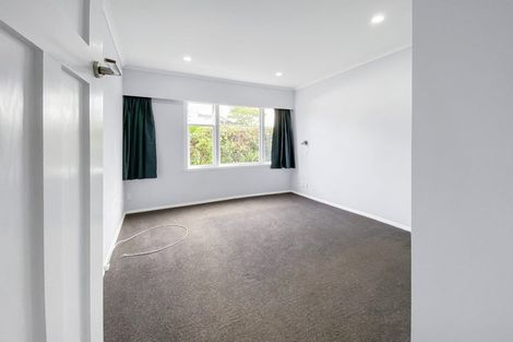 Photo of property in 5 Tarawera Road, Johnsonville, Wellington, 6037