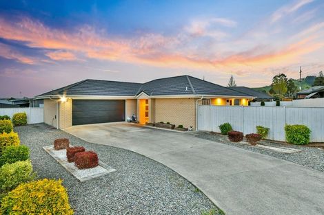Photo of property in 66 Westmuir Crescent, Pokeno, 2402