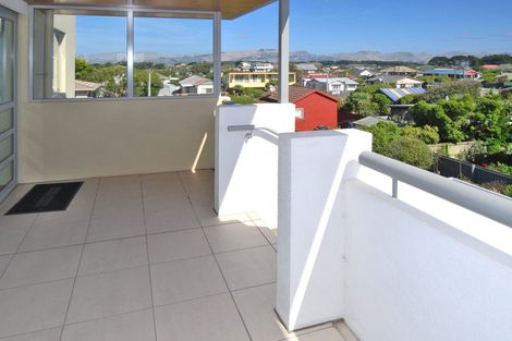 Photo of property in 11/272 Marine Parade, New Brighton, Christchurch, 8061