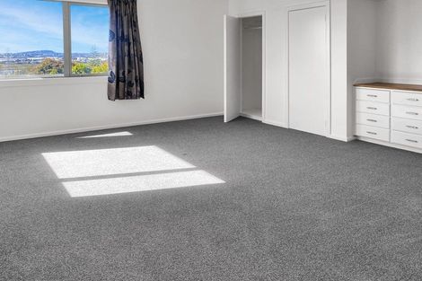 Photo of property in 217 Te Atatu Road, Te Atatu South, Auckland, 0610