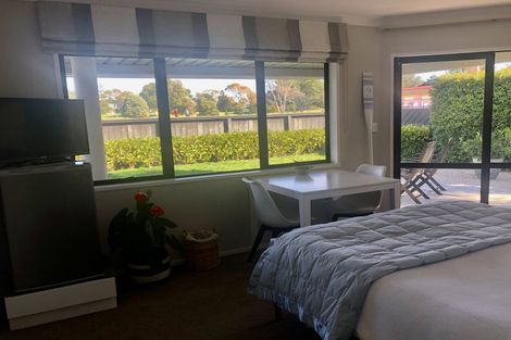 Photo of property in 222a Oceanbeach Road, Mount Maunganui, 3116
