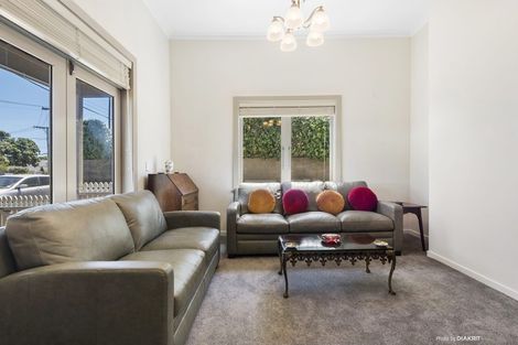Photo of property in 21 Monro Street, Seatoun, Wellington, 6022
