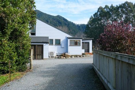 Photo of property in 53 Porika Road, Rotoroa, Murchison, 7077