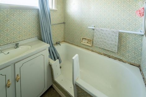 Photo of property in 6 Durham Street, Stoke, Nelson, 7011