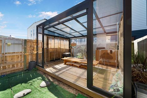 Photo of property in 9 Landing Path Drive, Hobsonville, Auckland, 0616