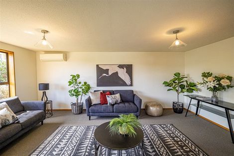 Photo of property in 1/35 Ben Nevis Drive, Broomfield, Christchurch, 8042