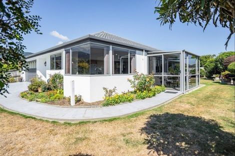 Photo of property in 32 Masefield Street, Stoke, Nelson, 7011