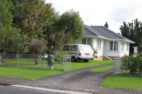 Photo of property in 20 Kervil Avenue, Te Atatu Peninsula, Auckland, 0610