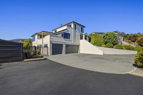Photo of property in 31 Highcrest Heights, Westmorland, Christchurch, 8025