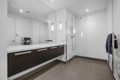 Photo of property in 5/50b Cross Road, Tauranga, 3110