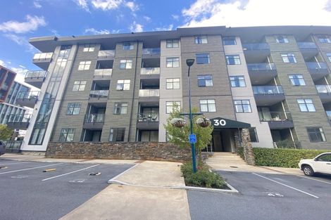 Photo of property in Wyndham Gardens Apartments, 204/30u Red Oaks Drive, Frankton, Queenstown, 9300