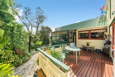Photo of property in 20 Wai-iti Crescent, Woburn, Lower Hutt, 5010